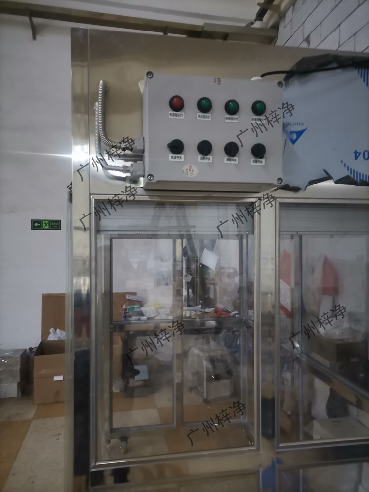 可移動防爆潔凈采樣車,取樣車制作現(xiàn)場實拍圖 可移動防爆潔凈采樣車,取樣車制作現(xiàn)場實拍圖