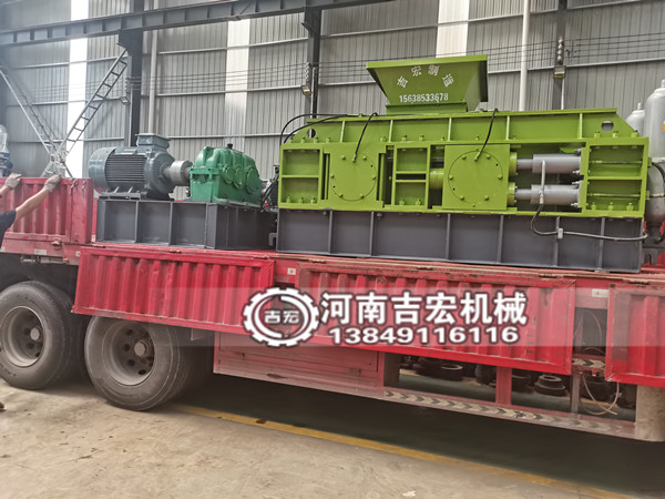 精準(zhǔn)破碎,提升效率——對(duì)輥破碎機(jī)在水渣處理中的獨(dú)特效能！