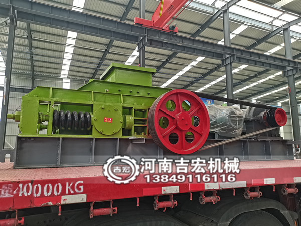 廢舊柏油路面破碎機(jī)哪種設(shè)備比較好,性能優(yōu)勢是什么？